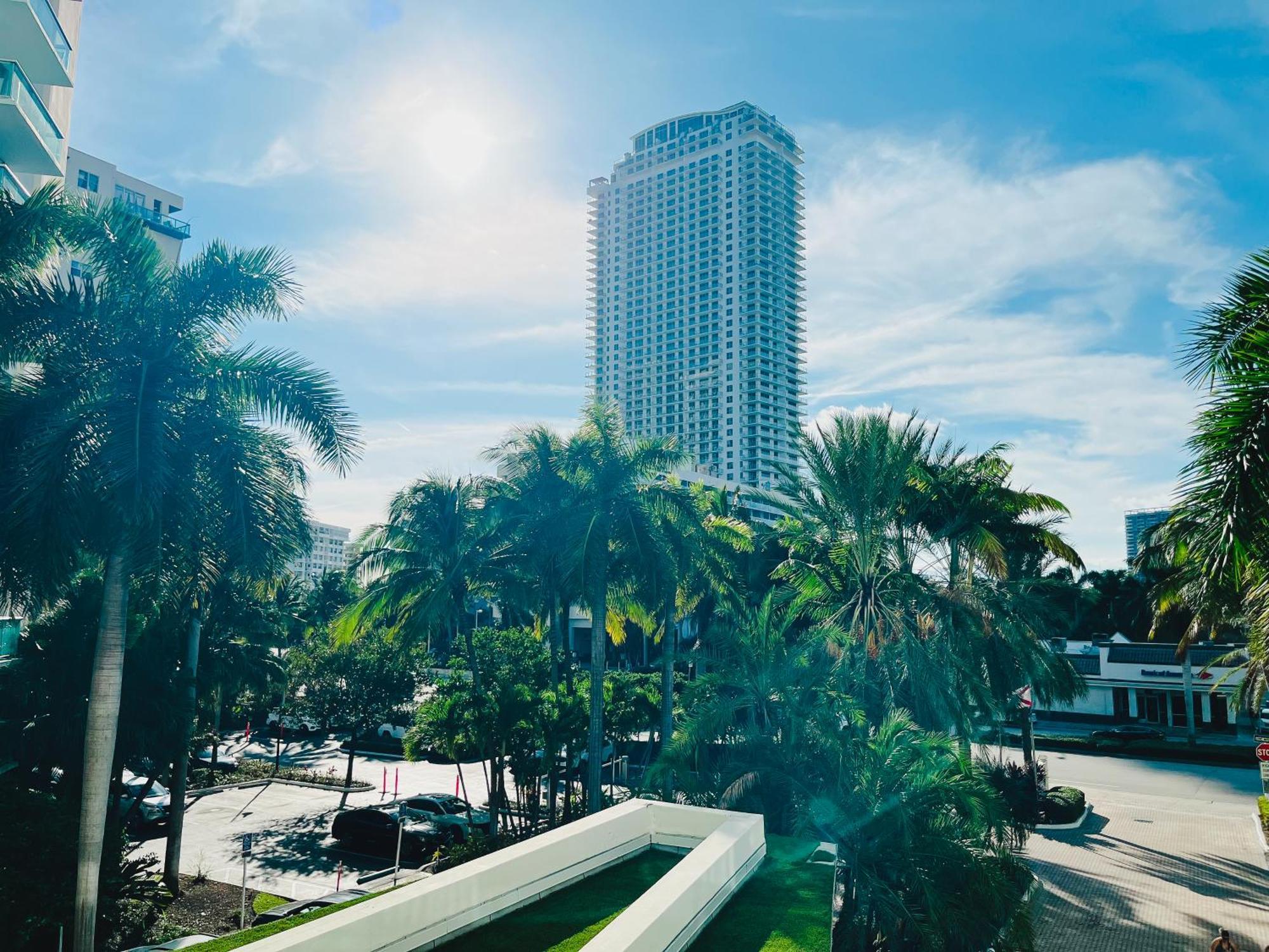 The Tides Condo On Hollywood Exterior foto